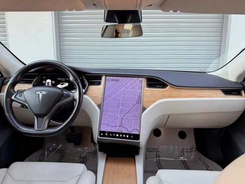 Used 2019 Tesla Model S 75D AWD/4WD image 9