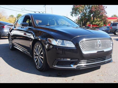 Used 2019 Lincoln Continental Select image 7