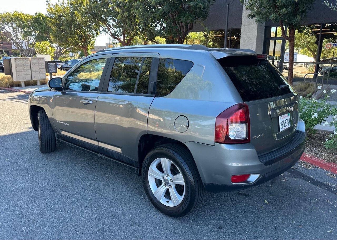 Used 2014 Jeep Compass Sport AWD/4WD image 3
