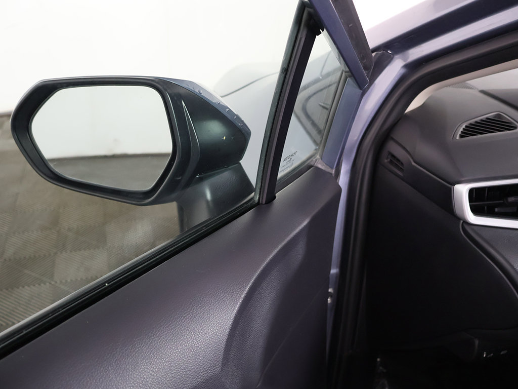 Used 2025 Toyota Corolla LE FWD image 31