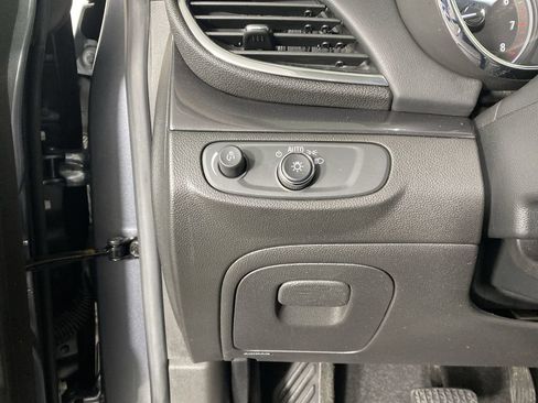 Used 2019 Buick Encore Preferred image 19