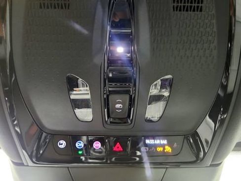 Used 2024 Cadillac Lyriq Luxury RWD image 72