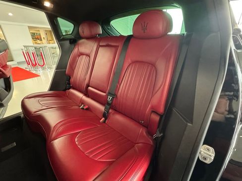 Used 2021 Maserati Levante GranSport image 18