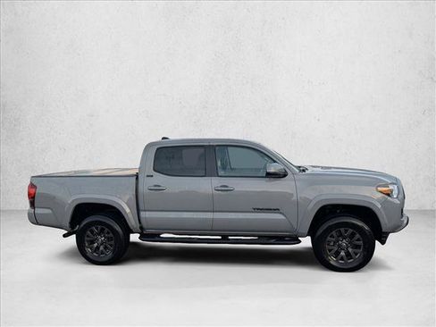 Used 2021 Toyota Tacoma SR5 w/ Technology Package image 4