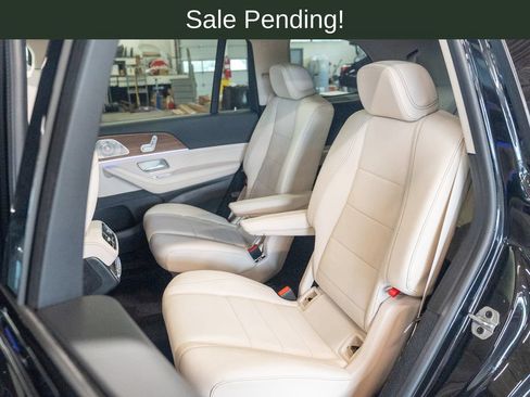 Used 2024 Mercedes-Benz GLS 450 4MATIC image 34
