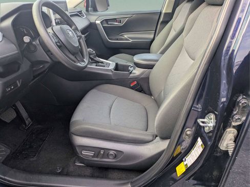 Used 2024 Toyota RAV4 XLE image 21