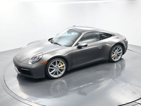 Certified 2020 Porsche 911 Carrera 4S image 33