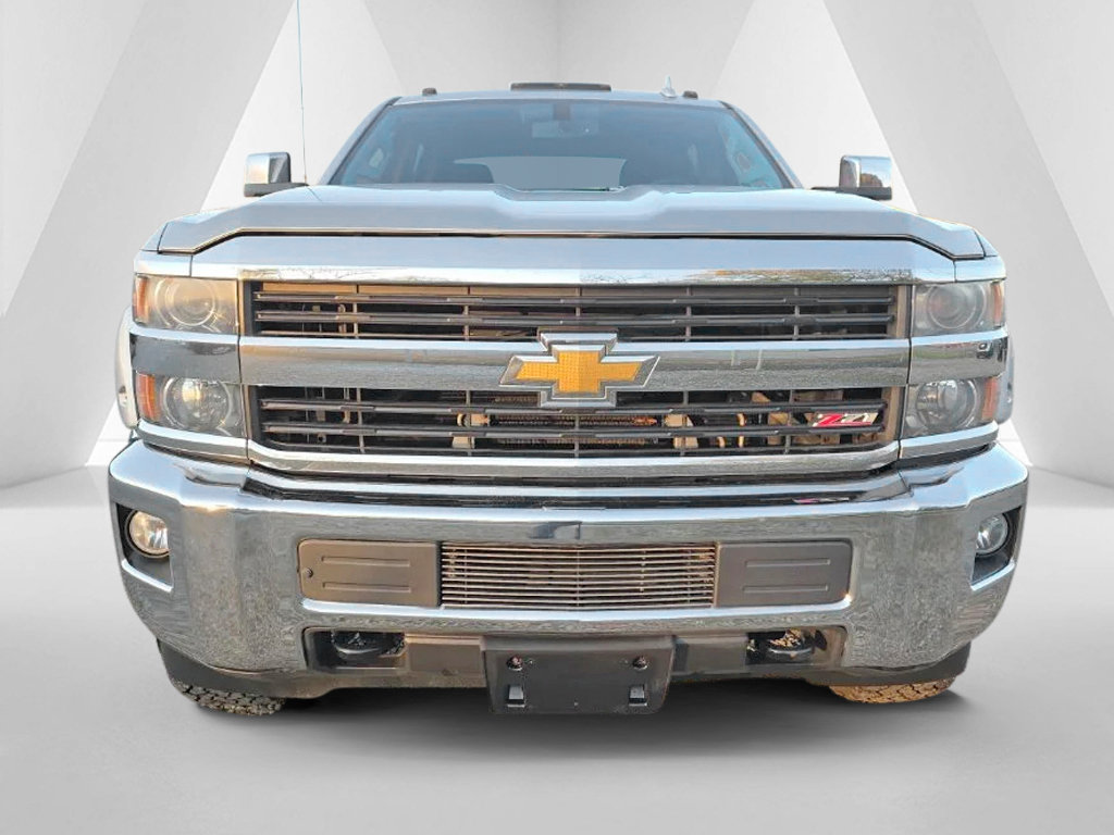 Used 2015 Chevrolet Silverado 2500 LTZ w/ Z71 Package, Off-Road AWD/4WD image 3