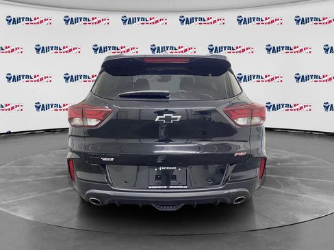 Used 2022 Chevrolet TrailBlazer RS w/ Technology Package image 4
