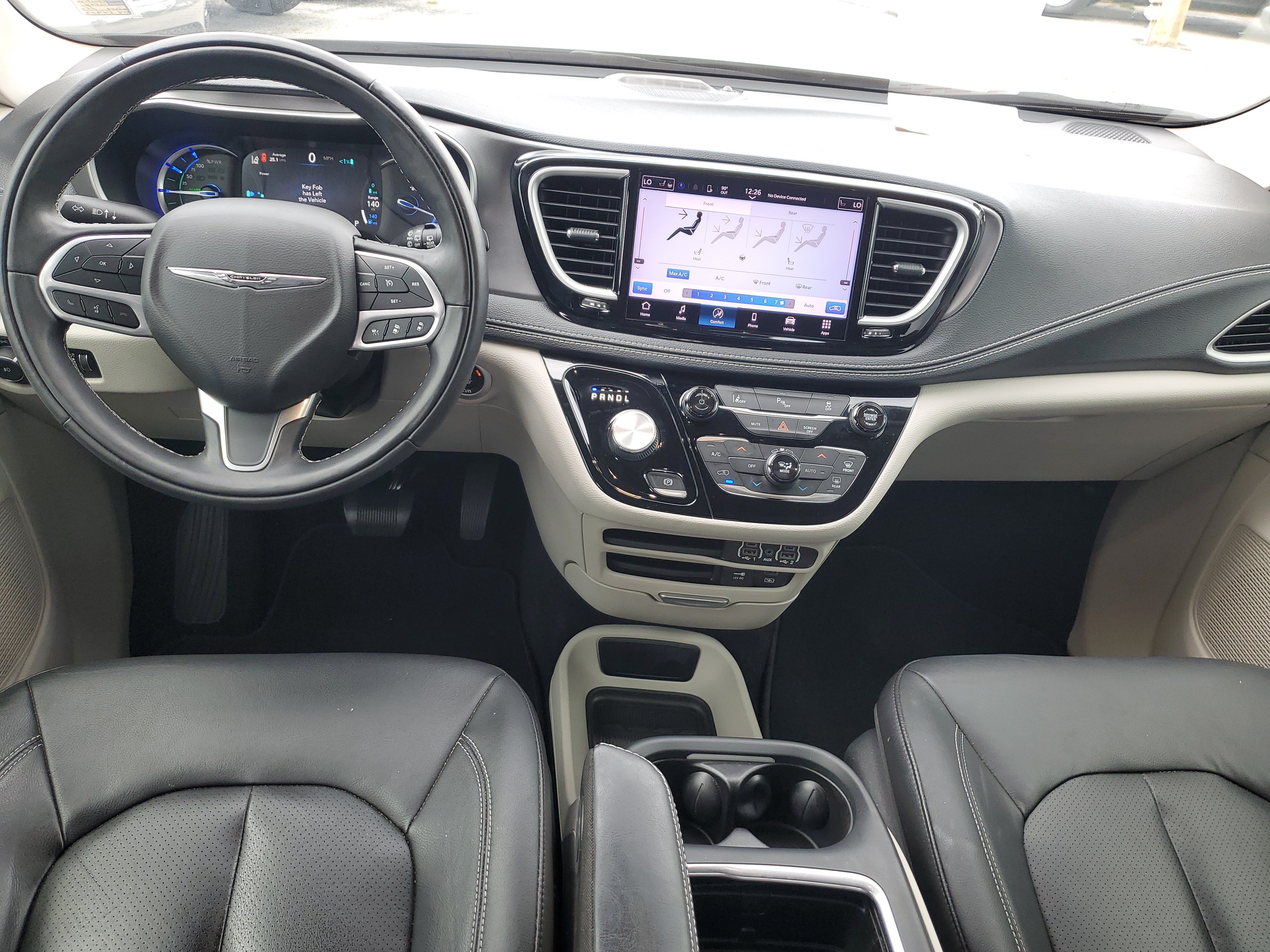 Used 2022 Chrysler Pacifica Touring-L FWD image 12