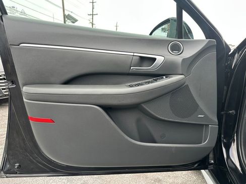 Used 2022 Hyundai Sonata SEL Plus w/ Cargo Package image 10