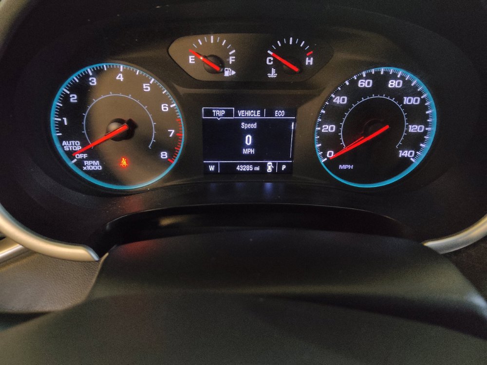 Used 2025 Chevrolet Malibu RS FWD image 23
