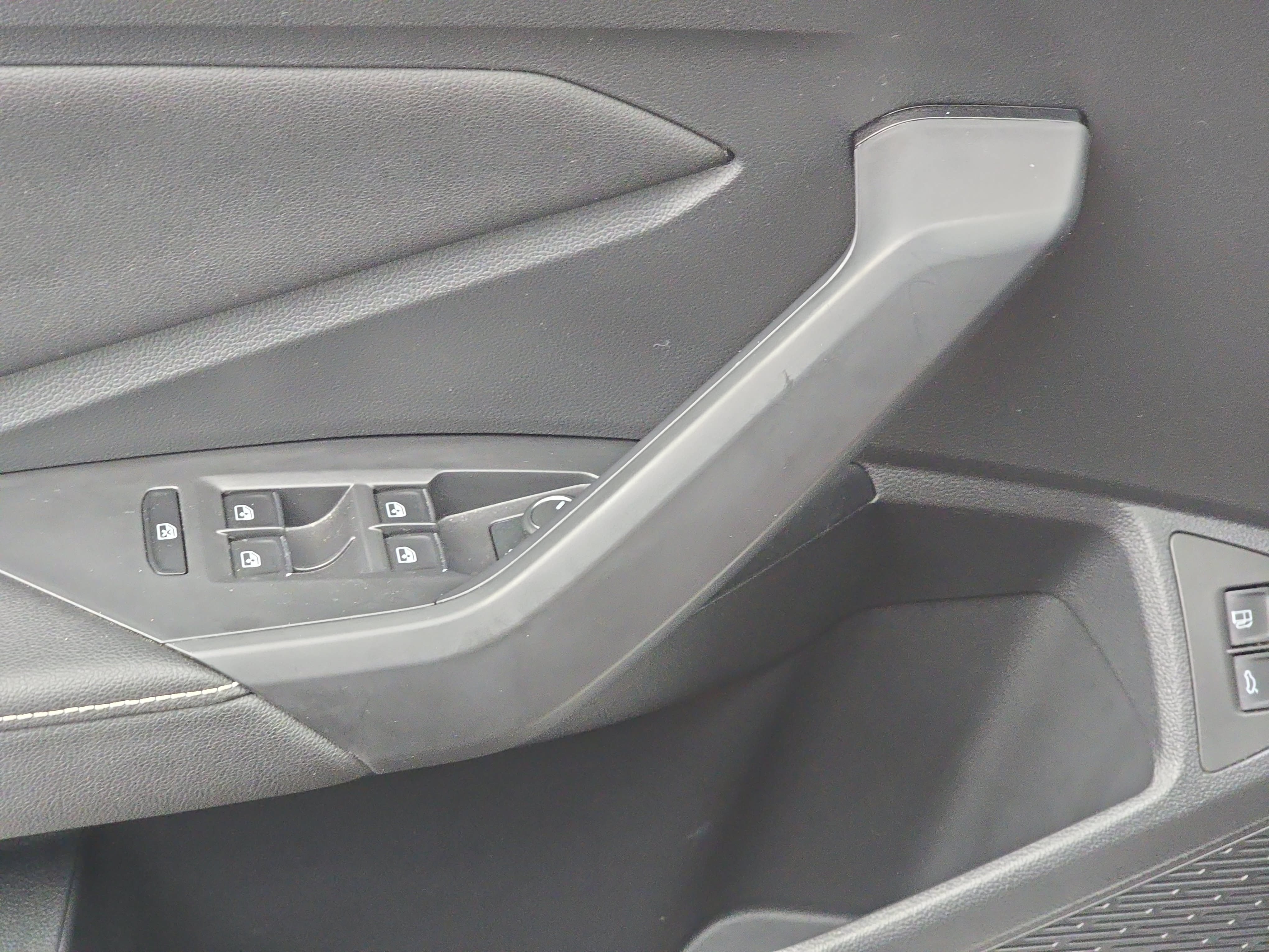 Certified 2024 Volkswagen Jetta Sport FWD image 28