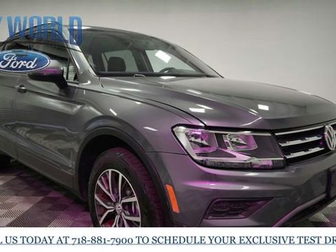 Used 2021 Volkswagen Tiguan S image 2
