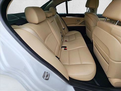 Used 2016 BMW 528i Sedan RWD image 19