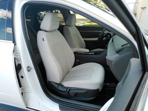 Used 2024 Hyundai Sonata SEL w/ Convenience Package image 20