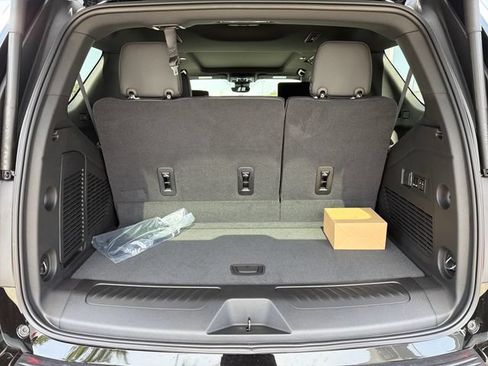 New 2026 GMC Yukon Elevation w/ Elevation Premium Package AWD/4WD image 24