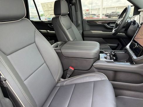 New 2026 GMC Yukon Elevation AWD/4WD image 21