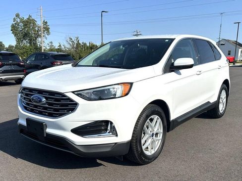 Used 2022 Ford Edge SEL image 4