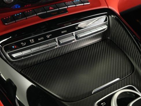 Used 2018 Mercedes-Benz AMG GT Roadster image 55