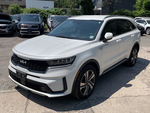 Certified 2023 Kia Sorento EX AWD/4WD image 1