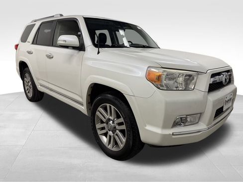 Used 2013 Toyota 4Runner Limited AWD/4WD image 3