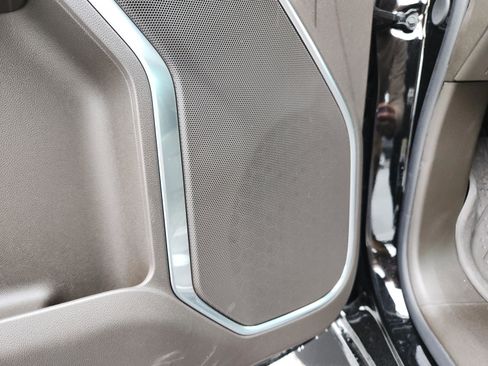 New 2026 Chevrolet Silverado 1500 LT w/ Convenience Package II image 25