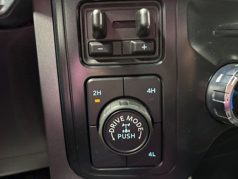 Used 2025 Ford F150 XLT w/ Equipment Group 302A MID image 47