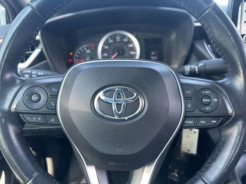 Used 2022 Toyota Corolla SE FWD image 5