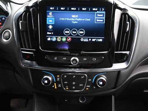 Certified 2023 Chevrolet Traverse LT w/ Midnight/Sport Edition image 19
