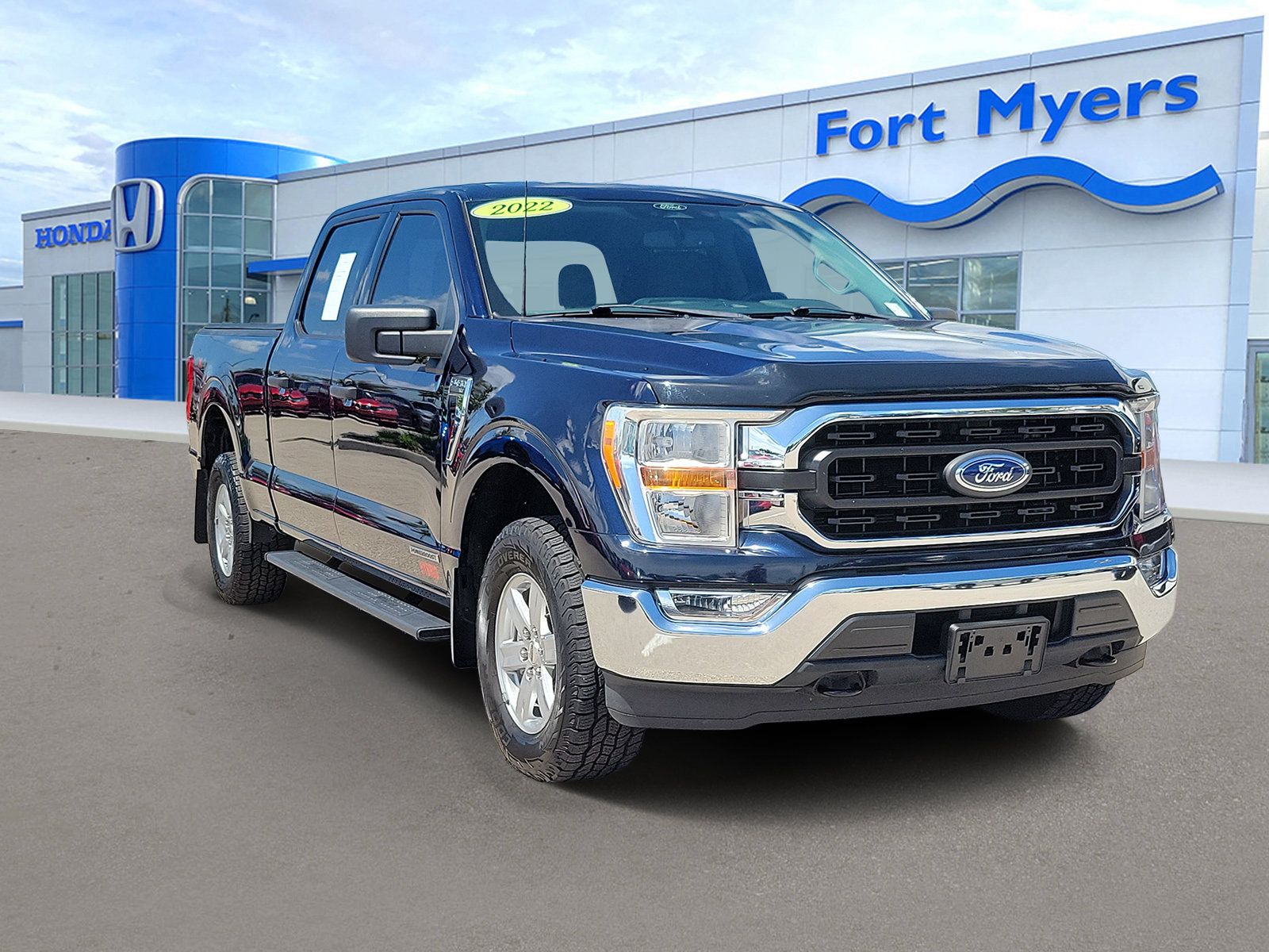 Used 2022 Ford F150 XLT w/ Equipment Group 301A Mid AWD/4WD image 1