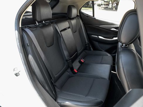 Used 2022 Buick Encore GX Select w/ Sport Touring Package FWD image 36