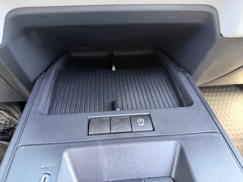 New 2026 Toyota Corolla Cross L image 23