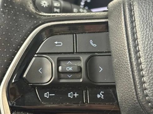 Used 2023 Toyota Tundra SR5 AWD/4WD image 2