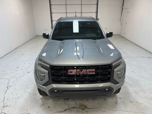New 2026 GMC Canyon Elevation w/ Convenience Package image 6