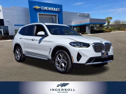 Used 2024 BMW X3 xDrive30i AWD/4WD image 1