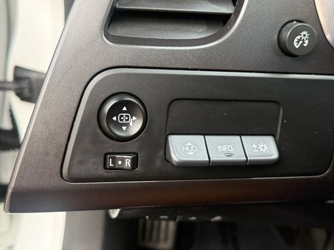 Used 2018 Chevrolet Corvette Stingray Coupe w/ 2LT Preferred Equipment Group image 23