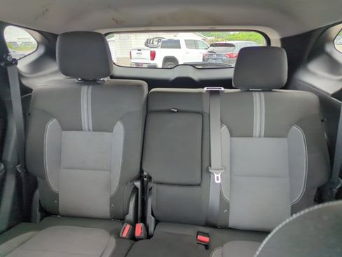 Used 2025 Chevrolet Blazer LT FWD image 24