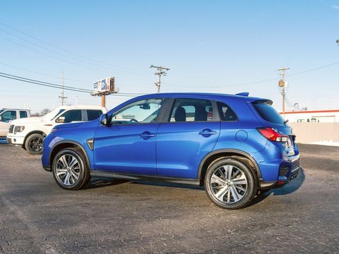 Used 2021 Mitsubishi Outlander Sport ES image 6