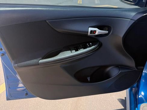 Used 2009 Toyota Corolla FWD image 6