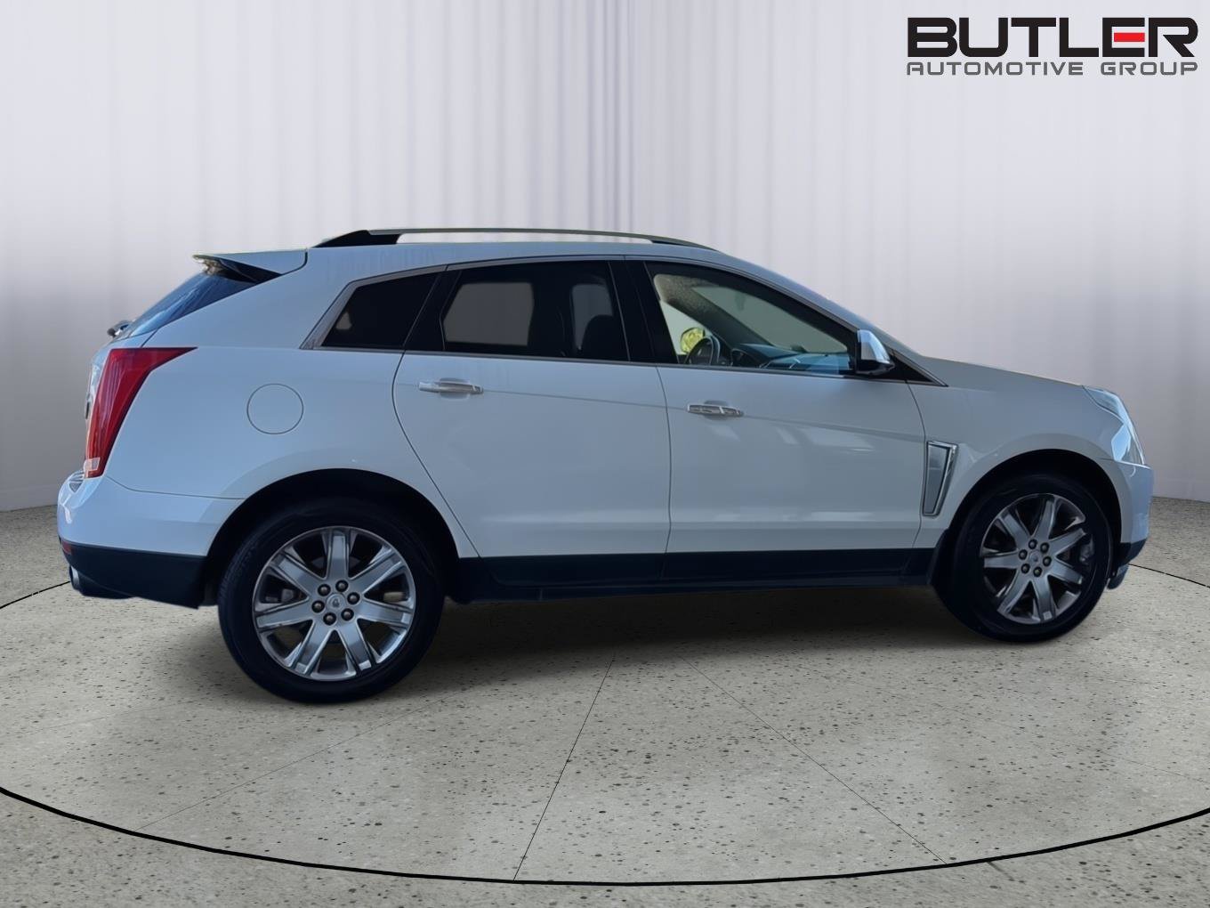Used 2016 Cadillac SRX Premium w/ Driver Assist Package FWD image 7