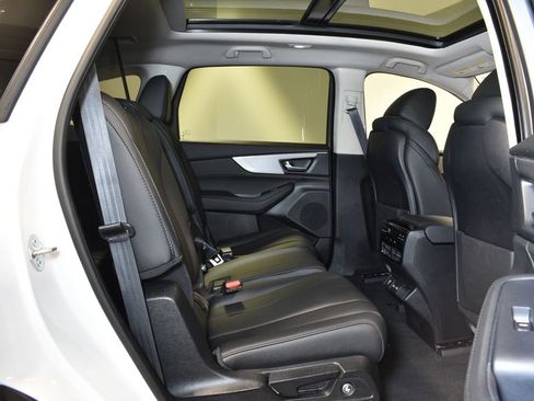 Used 2024 Acura MDX SH-AWD image 30