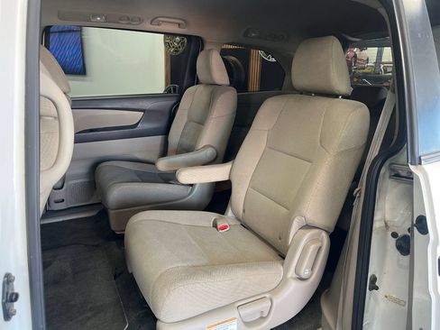 Used 2014 Honda Odyssey LX image 44