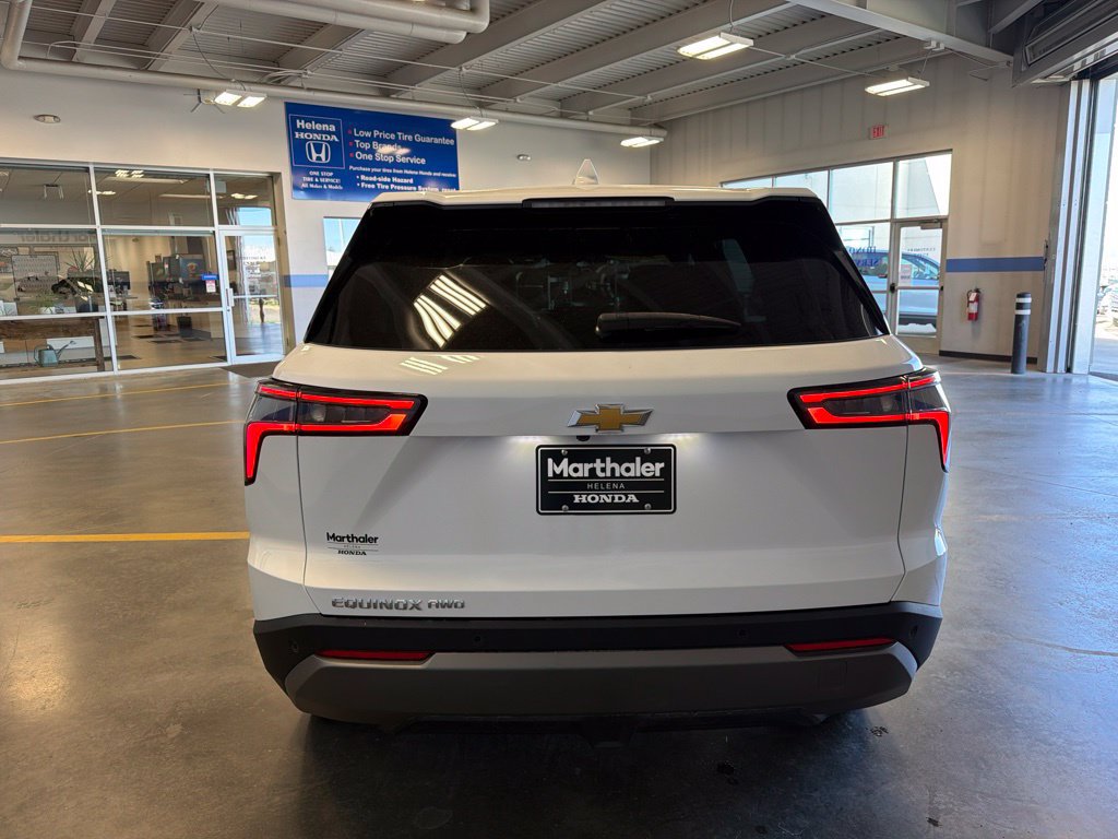 Used 2026 Chevrolet Equinox LT AWD/4WD image 6