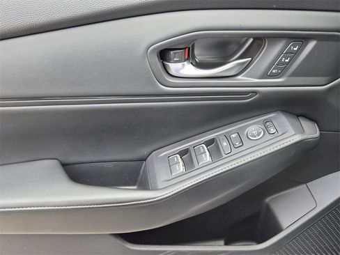 Certified 2023 Honda Accord Sport image 27