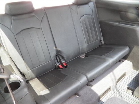 Used 2011 Buick Enclave CXL w/ Trailering Provision Package FWD image 12