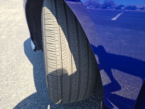 Used 2024 Honda Accord Sport image 29