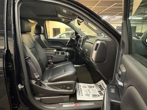 Used 2017 Chevrolet Silverado 1500 LTZ Z71 w/ Midnight Edition image 19