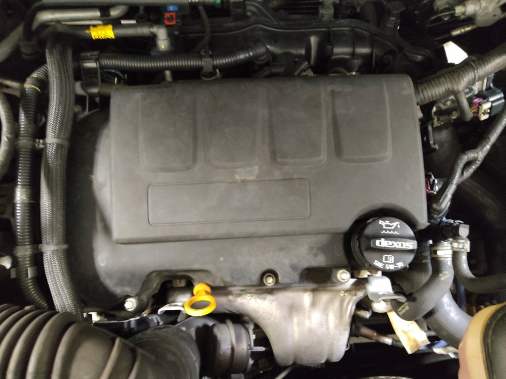 Used 2020 Chevrolet Trax LT w/ Sun & Sound Package FWD image 30