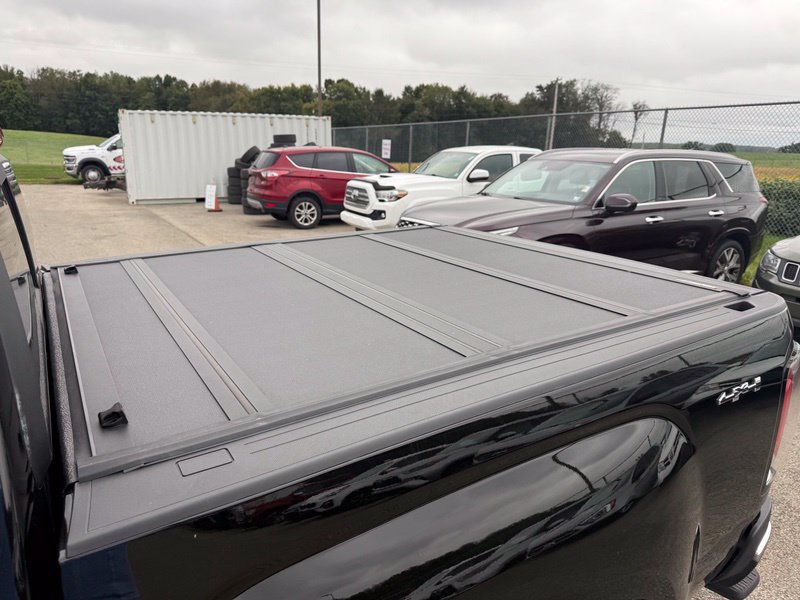 Used 2020 GMC Canyon SLE w/ Elevation Edition AWD/4WD image 6